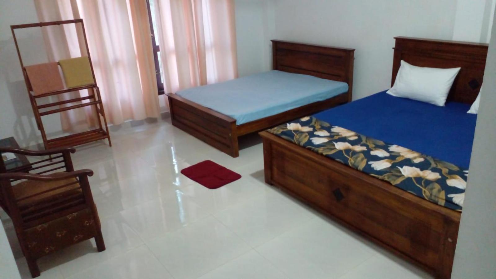 Bosadi Homestay カトゥナカヤ エクステリア 写真